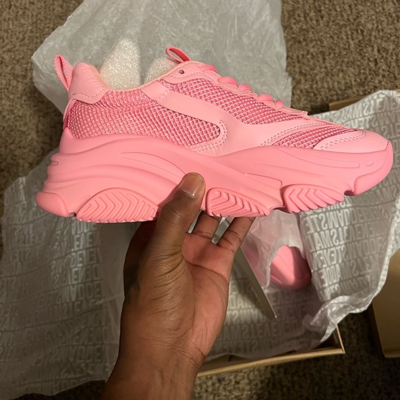 Steve Madden hot possession pink brand new with box!!! - Picture 4 of 8